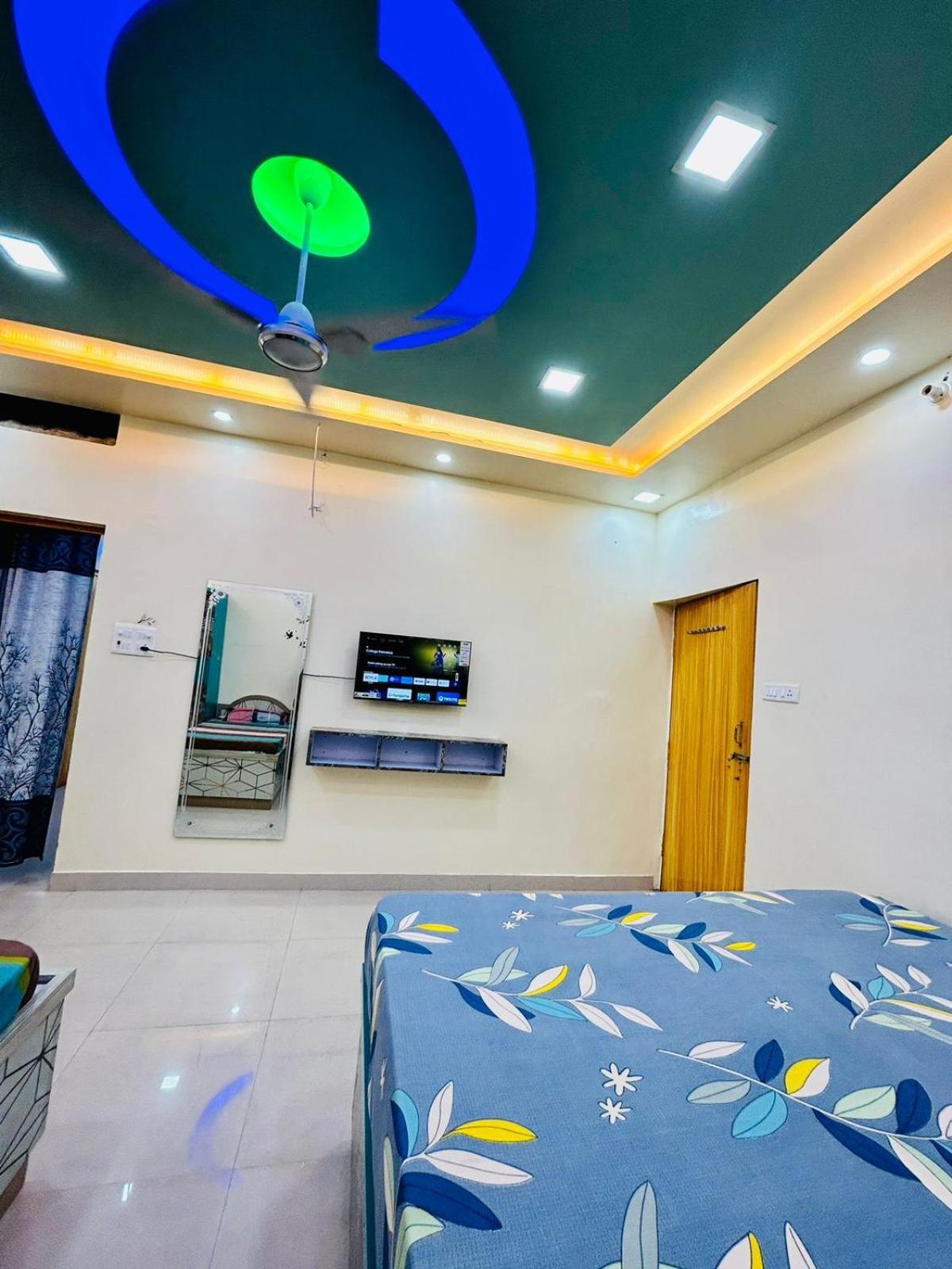 Smart Stays - Mmmut College - Gkp Airport Gorakhpur Exterior photo